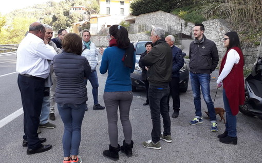 Ventimiglia: 'Lega vicina alle frazioni', ieri il sopralluogo in zona Ciaixe per degrado e criticità sulle strade (Foto)
