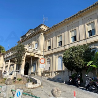 Sanità, Riolfo, Muzio e Russo: "Il punto nascita dell'Ospedale di Sanremo deve riaprire in attesa dell’ospedale unico di Taggia" Sanità, Riolfo, Muzio e Russo: "Il punto nascita dell'Ospedale di Sanremo deve riaprire in attesa dell’ospedale unico di Taggia"