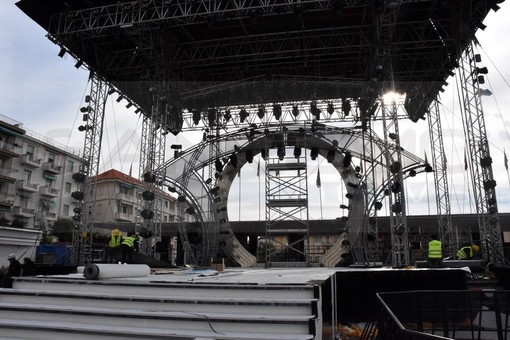 Festival di Sanremo a marzo: per gli albergatori cambia poco tranne il 'vuoto' tra gennaio e febbraio Festival di Sanremo a marzo: per gli albergatori cambia poco tranne il 'vuoto' tra gennaio e febbraio