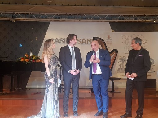 Festival di Sanremo: Liguria e Sicilia puntano ad un'intesa nel nome di Frank Sinatra, il progetto annunciato dall'assessore Berrino Festival di Sanremo: Liguria e Sicilia puntano ad un'intesa nel nome di Frank Sinatra, il progetto annunciato dall'assessore Berrino