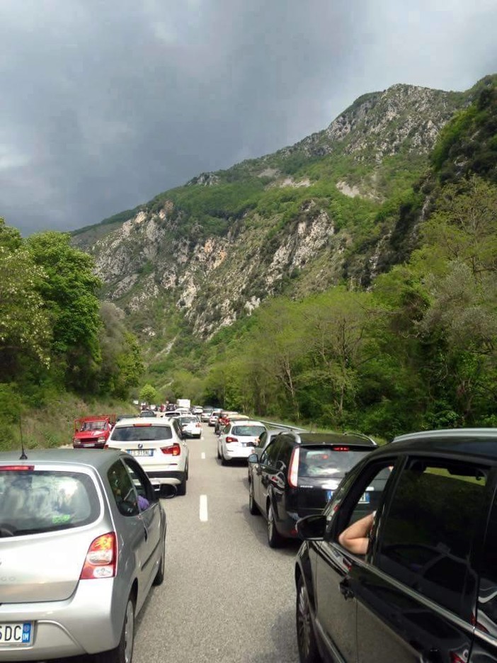 Anas: domani è chiusa dalle 9 alle 14 la galleria internazionale del Tenda per lavori sulla sede stradale in territorio francese Anas: domani è chiusa dalle 9 alle 14 la galleria internazionale del Tenda per lavori sulla sede stradale in territorio francese