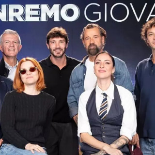 Sanremo Giovani 2026 cambia formula, sei posti per la finale di Sarà Sanremo: ecco i primi 15 artisti selezionati Sanremo Giovani 2026 cambia formula, sei posti per la finale di Sarà Sanremo: ecco i primi 15 artisti selezionati
