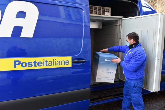 Dal corriere SDA di Poste Italiane, consegnati a Sanremo 2300 dosi del vaccino AstraZeneca