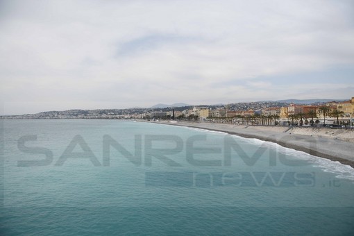 Dalla Francia: secondo il Ministero della Sanità il 'lock down' potrebbe durare almeno 5 o 6 settimane