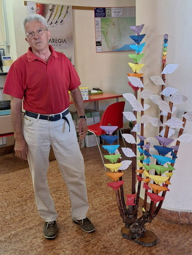 Santo Stefano al Mare, un simbolo di pace per la comunità: inaugurata la scultura donata da Roberto Frascarelli