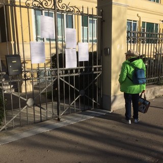 Arma di Taggia: aule fredde e zone inagibili all'Alberghiero, gli studenti scioperano e chiedono interventi urgenti (Foto)