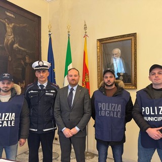 Ventimiglia, polizia locale: entrano in servizio tre nuovi agenti