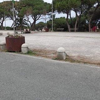 Bordighera, esami patente AM per ciclomotori: scatta il divieto di sosta sulla Spianata del Capo Bordighera, esami patente AM per ciclomotori: scatta il divieto di sosta sulla Spianata del Capo