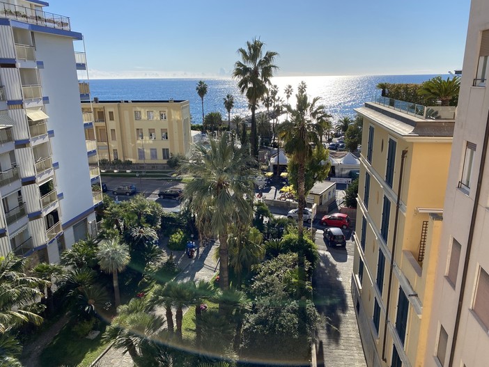 Sanremo amplia il raggio della Tassa di Soggiorno: l’età minima scende a 12 anni, mentre per il limite massimo dei giorni potrebbe arrivare a quota 15