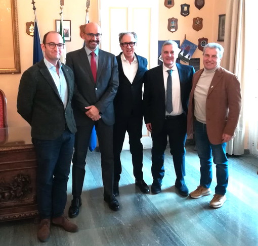 Attività sportiva outdoor, incontro fra il sindaco di Sanremo e quello di Finale Ligure