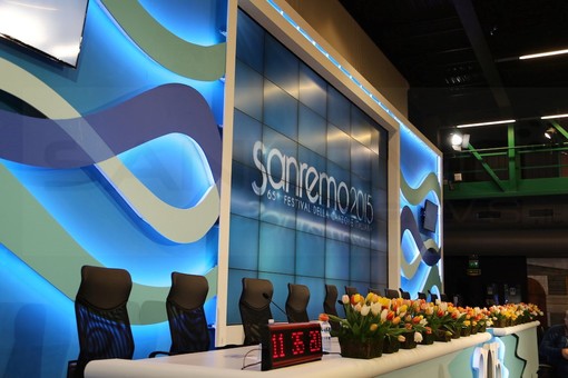 #Sanremo2015: ecco le conferenze stampa previste domani all'Ariston Roof e alla sala 'Lucio Dalla'