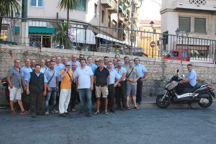 Da Ventimiglia a Imperia corriere ferme, è braccio di ferro tra lavoratori RT e Prefettura (che li precetta)