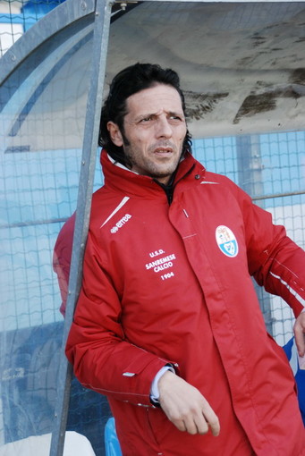 Calcio: clamoroso cambio di panchina alla Sanremese, torna Carlo Calabria Calcio: clamoroso cambio di panchina alla Sanremese, torna Carlo Calabria
