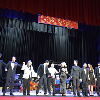 Sanremo: gran finale dello Swing Corner of Christmas, pieno successo per il Varietà dello swing