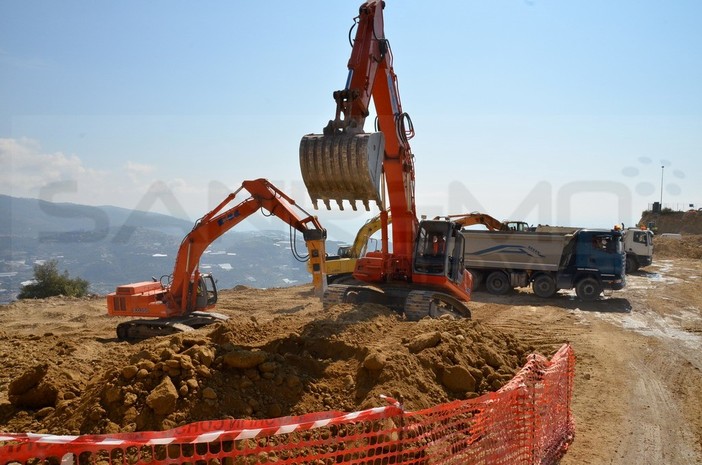 Sanremo: sopralluogo di ieri al Lotto 6, le perplessità di una lettrice su dichiarazioni di Baggioli Sanremo: sopralluogo di ieri al Lotto 6, le perplessità di una lettrice su dichiarazioni di Baggioli