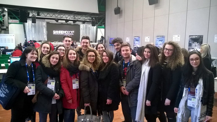 #Festival2017: gli studenti ad indirizzo 'Turistico' dell'Istituto 'Ruffini-Aicardi' collaborano con Rai e Ariston #Festival2017: gli studenti ad indirizzo 'Turistico' dell'Istituto 'Ruffini-Aicardi' collaborano con Rai e Ariston