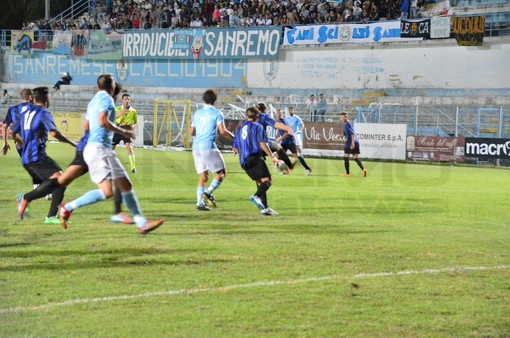 Calcio. Eccellenza: l'attesa è finita! Oggi è il giorno di Unione Sanremo - Imperia. La parola passa al campo Calcio. Eccellenza: l'attesa è finita! Oggi è il giorno di Unione Sanremo - Imperia. La parola passa al campo