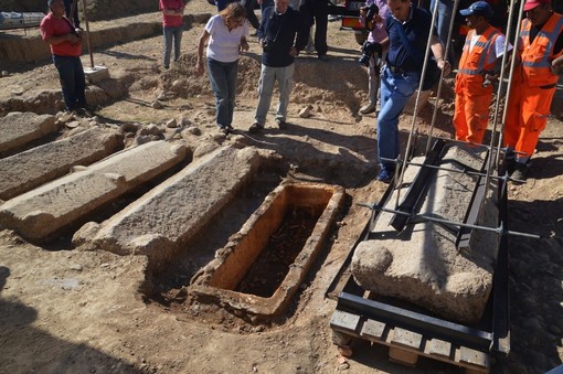 Le immagini degli scavi di oggi Le immagini degli scavi di oggi