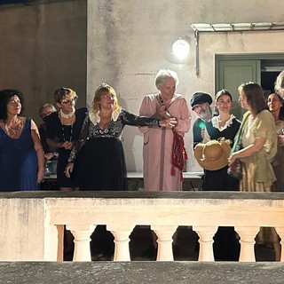 Ventimiglia, "Storie di donne e magia" del circolo Reading e drama va in scena nel centro storico (Foto)