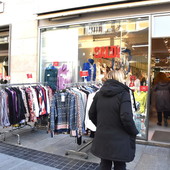 Sanremo: 'Saldi di Gioia' ricalca il successo del Festival, affari d'oro per i commercianti matuziani  (Foto)