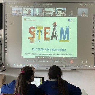 Bordighera: gli alunni della 2ª B della “De Amicis” programmatori per un giorno grazie al progetto Steam-Up
