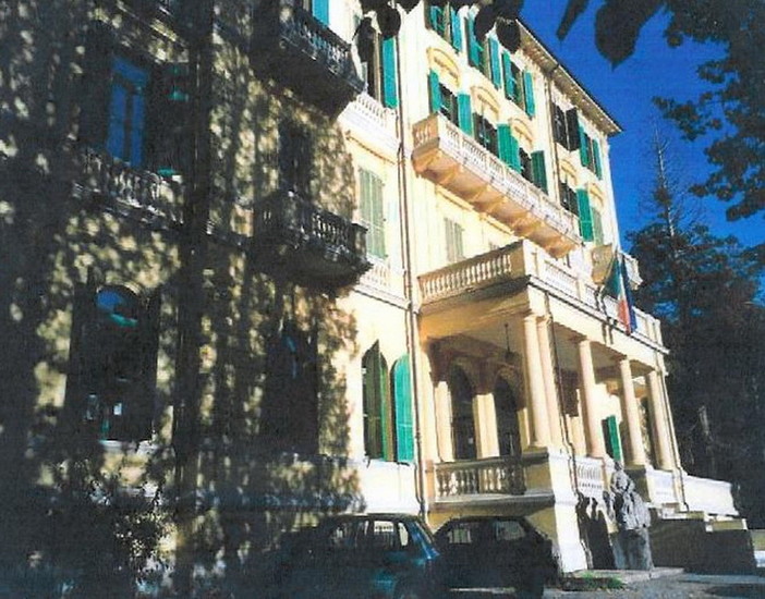 Ormea: è nata l'associazione degli ex studenti della Scuola Forestale. Molti imperiesi vi hanno studiato e vi studiano Ormea: è nata l'associazione degli ex studenti della Scuola Forestale. Molti imperiesi vi hanno studiato e vi studiano