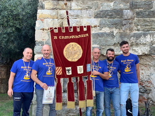 Grande successo per il Sestiere Burgu a Savona: primo classificato nel Palio Marinaro ‘In Viaggio con Colombo’ Grande successo per il Sestiere Burgu a Savona: primo classificato nel Palio Marinaro ‘In Viaggio con Colombo’