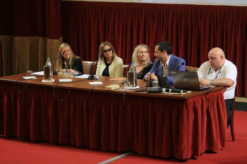 Sanremo: ai 'Martedì Letterari' del Casinò, presentazione ieri dell'ultimo libro di Michael Sfaradi 'Stinger' Sanremo: ai 'Martedì Letterari' del Casinò, presentazione ieri dell'ultimo libro di Michael Sfaradi 'Stinger'