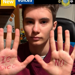 &quot;L'amore non è possesso&quot;: la lezione dei più piccoli contro i femminicidi