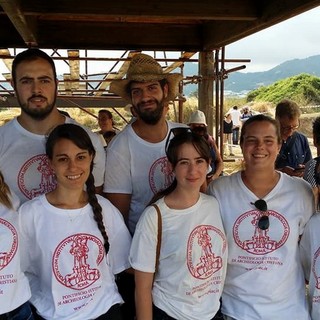 Riva Ligure: grande successo per l'apertura al pubblico del sito archeologico di ‘Costa Balenae’ (Foto e Video) Riva Ligure: grande successo per l'apertura al pubblico del sito archeologico di ‘Costa Balenae’ (Foto e Video)