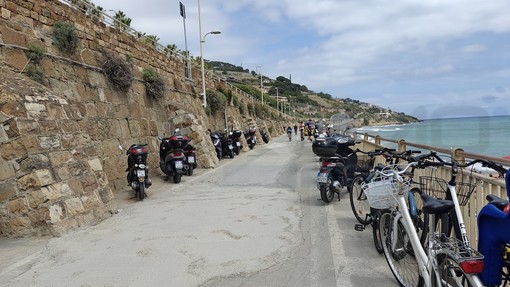 Sanremo: ladri di biciclette ai 'Tre Ponti', rubati i mezzi a due ruote ad un paio di bagnanti Sanremo: ladri di biciclette ai 'Tre Ponti', rubati i mezzi a due ruote ad un paio di bagnanti