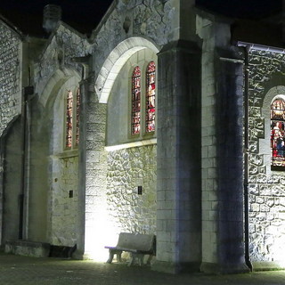 Bordighera: venerdì sera all'ex Chiesa Anglicana lo spettacolo 'Niente paura' con 'L'Arco del Benessere'