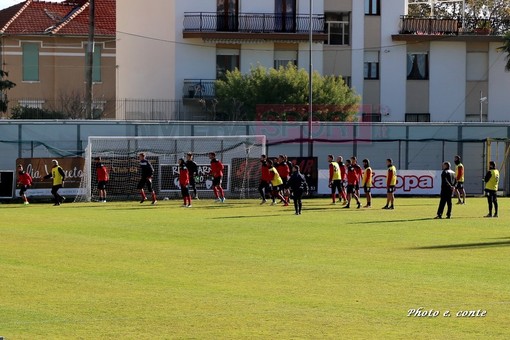 Calcio, Serie D. Domani la Sanremese sul campo del Ligorna: mister Costantino a caccia del bis