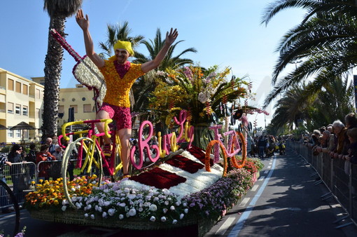 Sanremo: 250 posti a sedere in più sulle tribune per la prossima edizione del corso fiorito Sanremo: 250 posti a sedere in più sulle tribune per la prossima edizione del corso fiorito