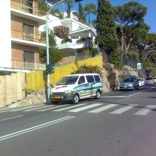 Ospedaletti: semafori sull'Aurelia, un lettore chiede informazioni in merito