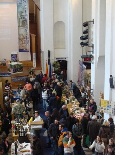 Presentata ieri mattina l'ottava edizione del Salone dell'Agroalimentare di Finale Ligure Presentata ieri mattina l'ottava edizione del Salone dell'Agroalimentare di Finale Ligure