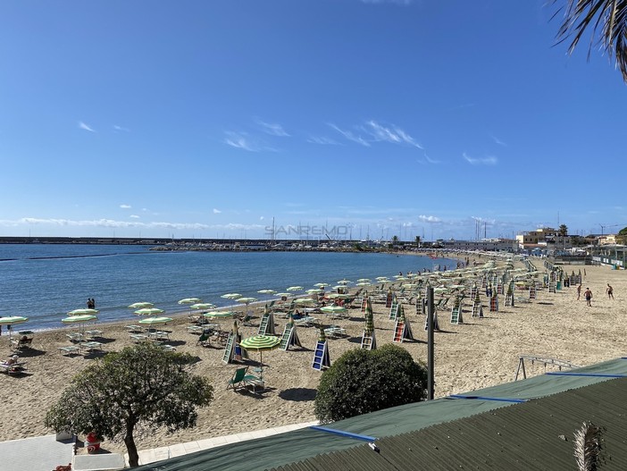 Sanremo, via libera alla balneazione anche in corso Trento e Trieste: Arpal dà l'ok, revoca del divieto sul litorale Sanremo, via libera alla balneazione anche in corso Trento e Trieste: Arpal dà l'ok, revoca del divieto sul litorale