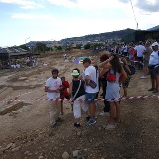 Riva Ligure: residenti e turisti oggi pomeriggio alle 'porte aperte' del sito archeologico, stasera i risultati (Foto) Riva Ligure: residenti e turisti oggi pomeriggio alle 'porte aperte' del sito archeologico, stasera i risultati (Foto)
