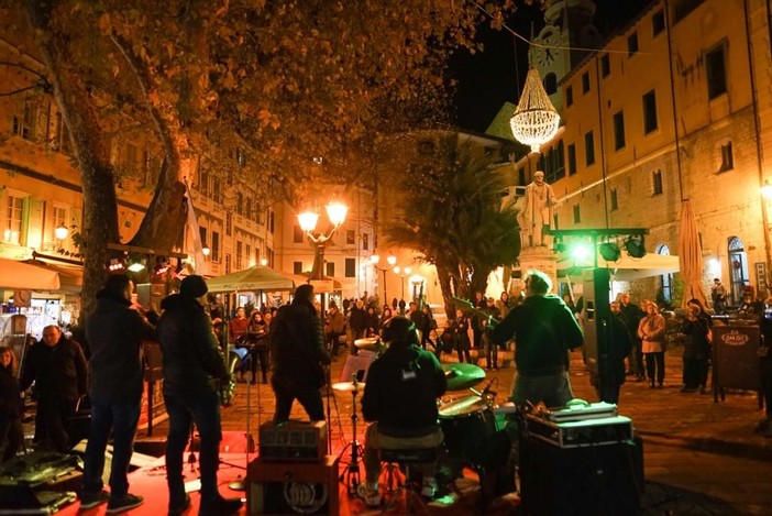 L’irresistibile fascino del Natale a Sanremo