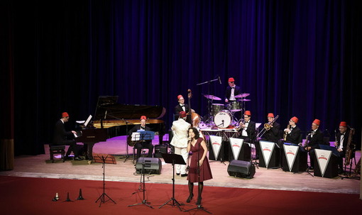 Serata d’onore per il Maestro Lelio Luttazzi con Freddy Colt &amp; His Swing Kids al teatro dell'Opera del Casinò di Sanremo
