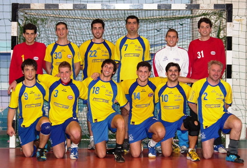 Pallamano: preziosa vittoria del Team Schiavetti a Nizza nel campionato Senior Perm Pallamano: preziosa vittoria del Team Schiavetti a Nizza nel campionato Senior Perm
