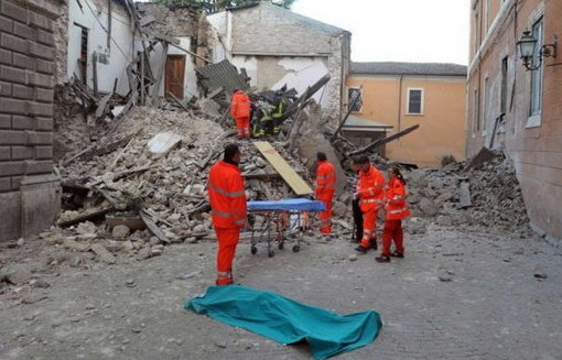 Terremoto in Abruzzo: la solidarietà parte anche da S Terremoto in Abruzzo: la solidarietà parte anche da S