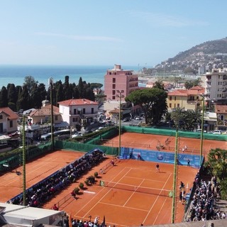 Tennis Sanremo in campo per il Gaslini: sfide solidali, Mager protagonista e raccolta fondi per i bambini Tennis Sanremo in campo per il Gaslini: sfide solidali, Mager protagonista e raccolta fondi per i bambini
