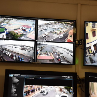 Sanremo: l'Amministrazione risponde sulle telecamere &quot;Impianto perfettamente funzionante con i nostri investimenti&quot; (Foto e Video)