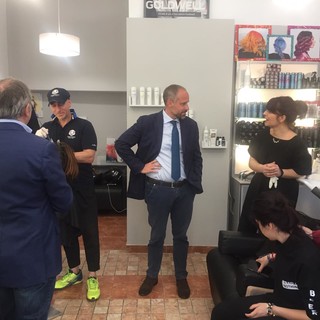 Elezioni Sanremo: il candidato sindaco Sergio Tommasini incontra commercianti e cittadini nella zona del Casinò