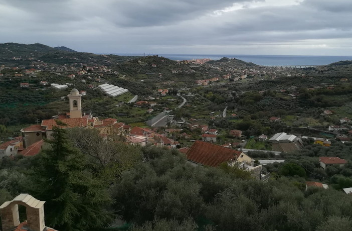 Imperia: serata culturale con Gabriella Badano dal titolo 'Torrazza: da comune autonomo alla fusione in Imperia' Imperia: serata culturale con Gabriella Badano dal titolo 'Torrazza: da comune autonomo alla fusione in Imperia'