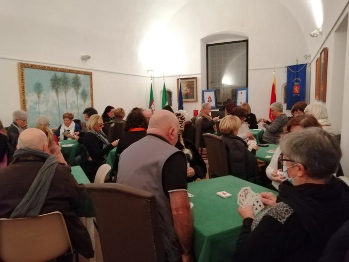 Ventimiglia: torneo di Burraco al Forte dell'Annunziata per acquistare un cane per non vedenti Ventimiglia: torneo di Burraco al Forte dell'Annunziata per acquistare un cane per non vedenti