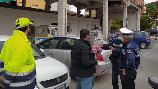 Vallecrosia: caso di Covid alla 'Andrea Doria', subito attuato il protocollo e tamponi eseguiti con il 'Drive trough' (Foto)