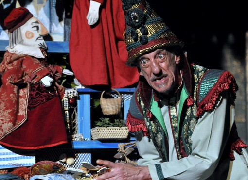 Apricale: anche quest'anno, nel mese di agosto si rinnova la magia con il Teatro della Tosse Apricale: anche quest'anno, nel mese di agosto si rinnova la magia con il Teatro della Tosse