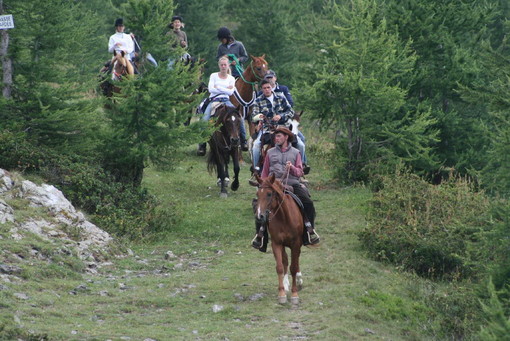 Bordighera: da sella di Gouta al monte Lega domenica prossima escursione con la cooperativa Strade Bordighera: da sella di Gouta al monte Lega domenica prossima escursione con la cooperativa Strade